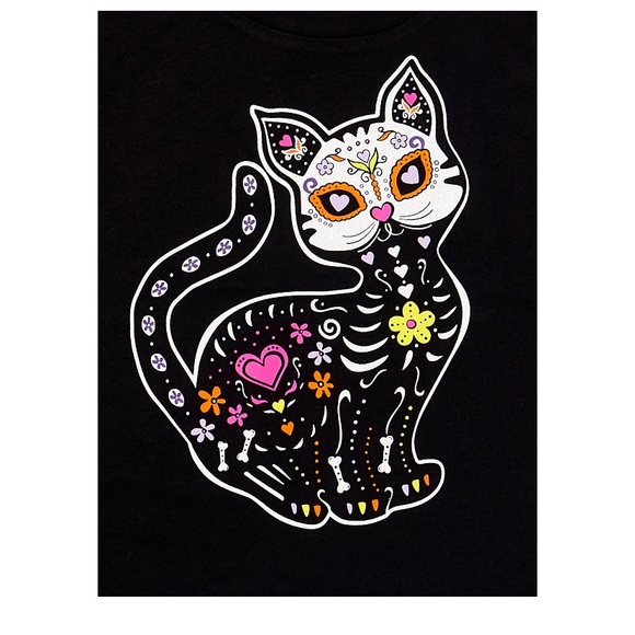 Nwt sugar skull cat shirt - Picture 3 of 3